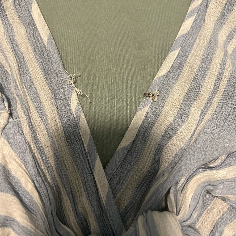 AE romper - Picture 6 of 9